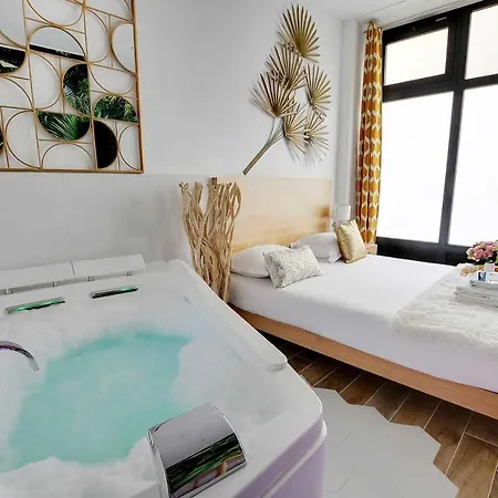 Apartman Cmg Jacuzzi - Martyrs/ Bas Montmartre